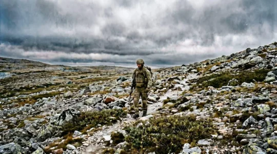 Préparation intensive d'un soldat des forces spéciales en environnement d'entraînement extrême